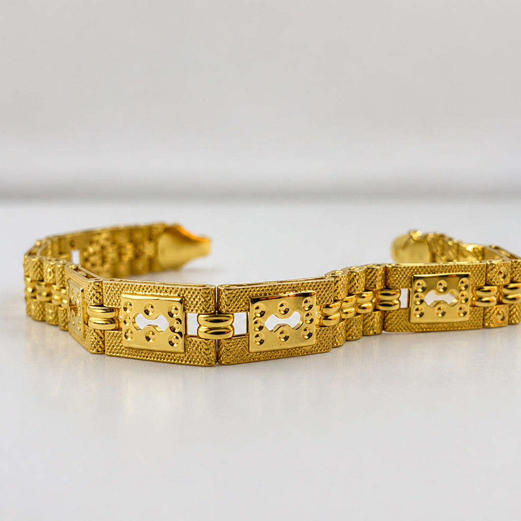 Bhavmayi Elegant Golden Designer Link Bracelet