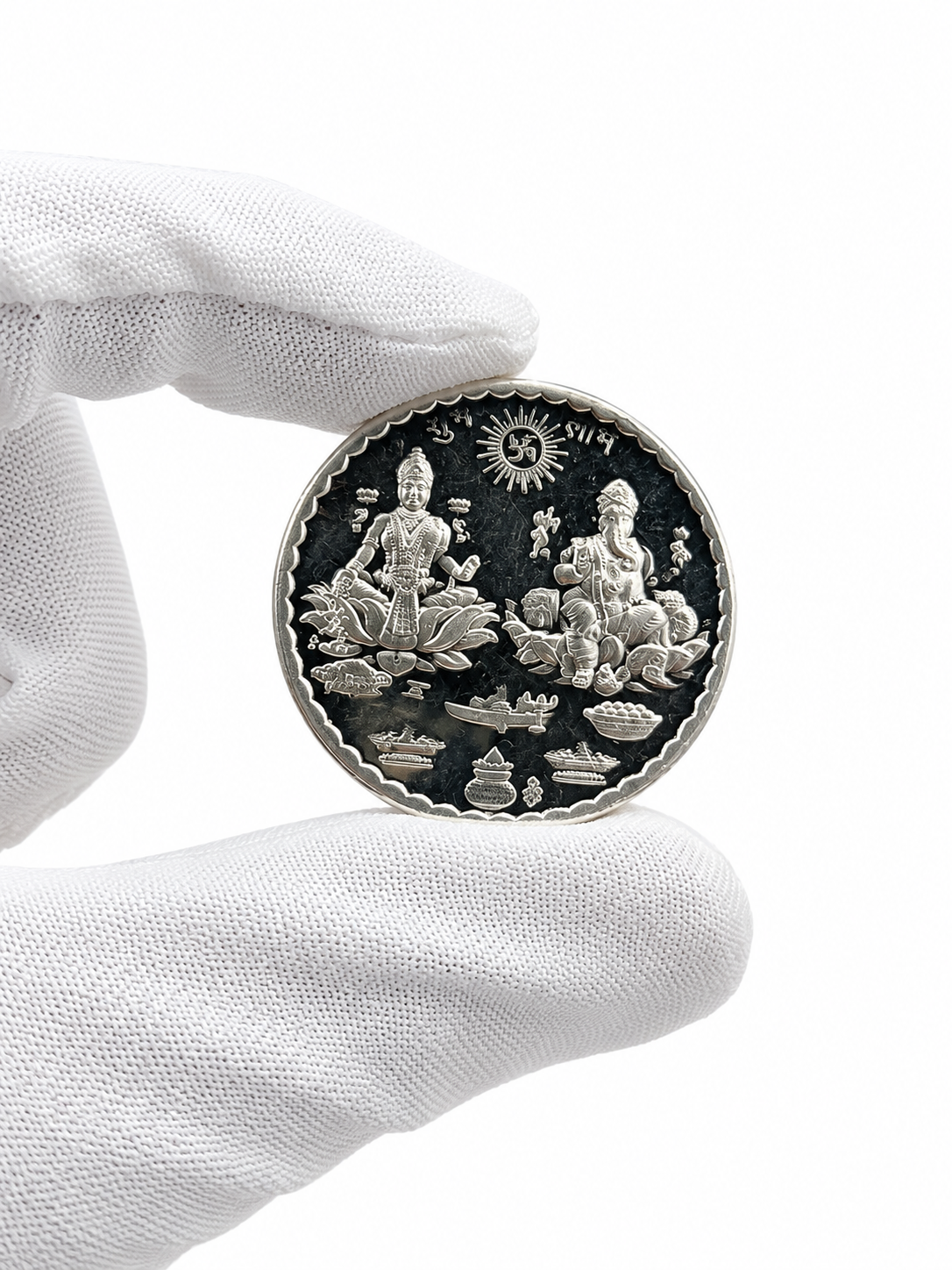 999 fine silver coin featuring Jaipur Hawa Mahal architecture and Hindu deity designs by Bhavmayi