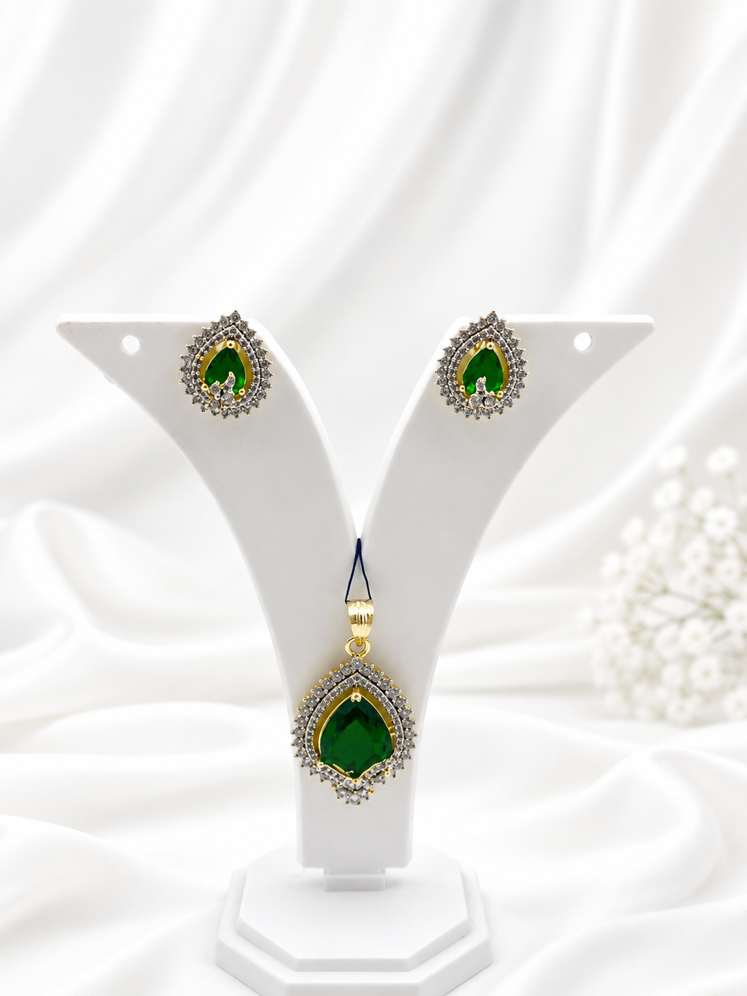 BHAVMAYI CREATION Emerald Teardrop Pendant & Earrings Set-03