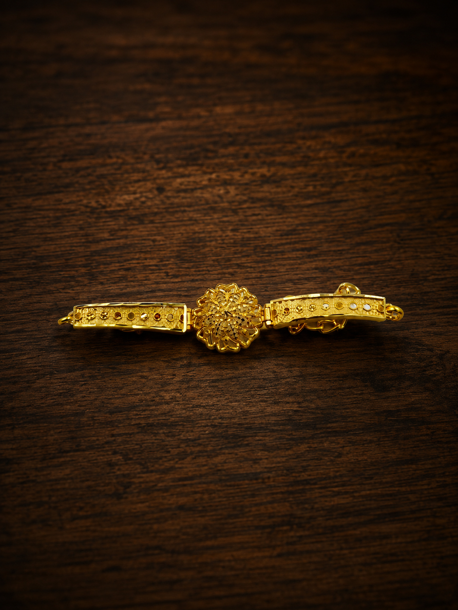 Bhavmayi Floral Grace Gold Bracelet