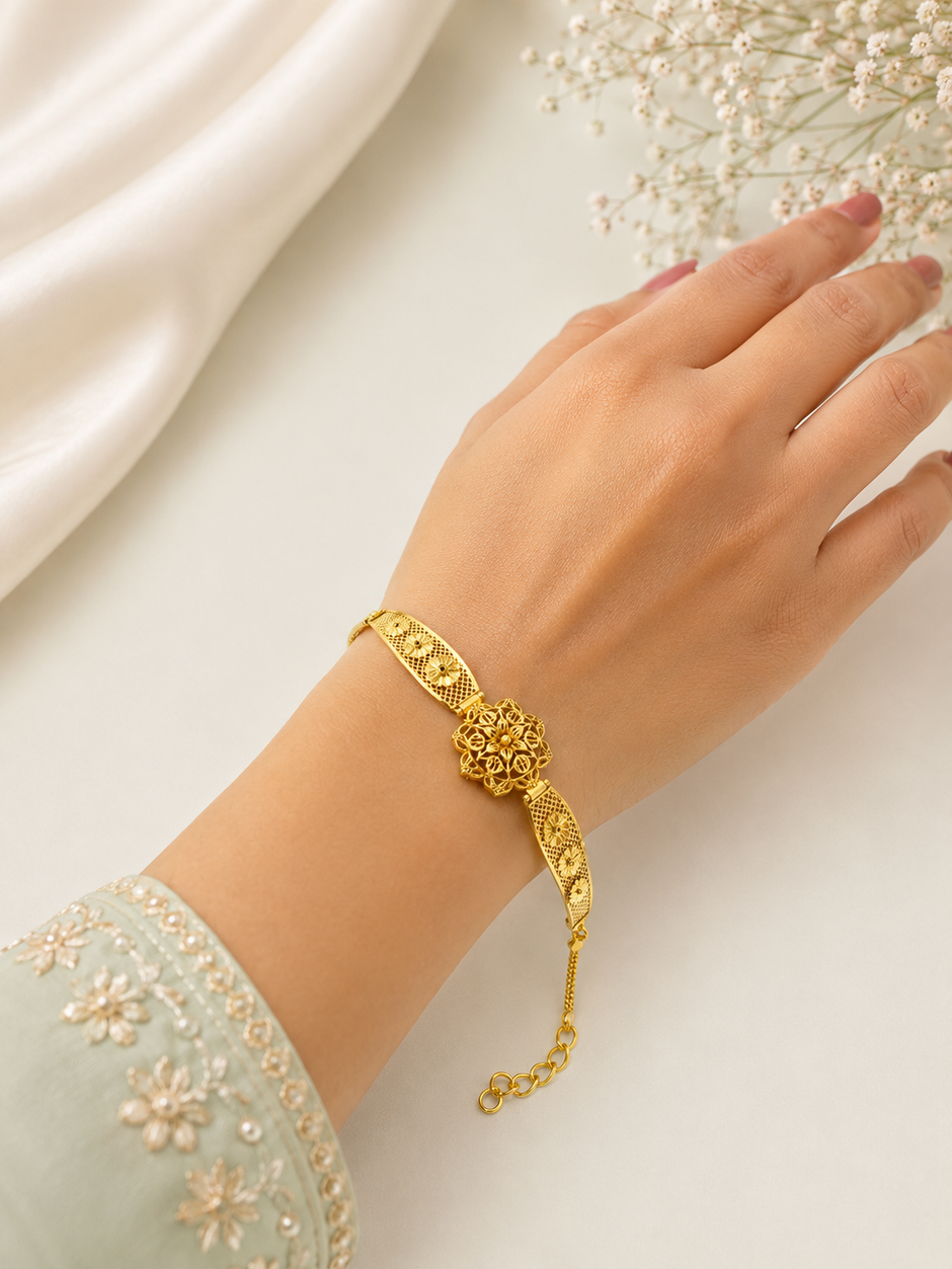 Bhavmayi Floral Heritage Bracelet