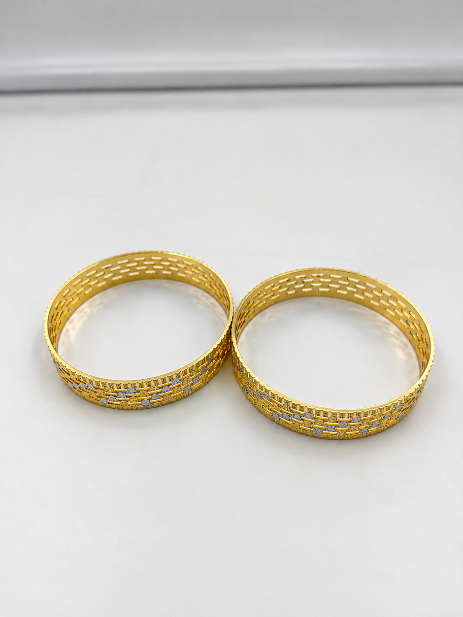Bhavmayi Golden Lattice Elegance Bangle Set