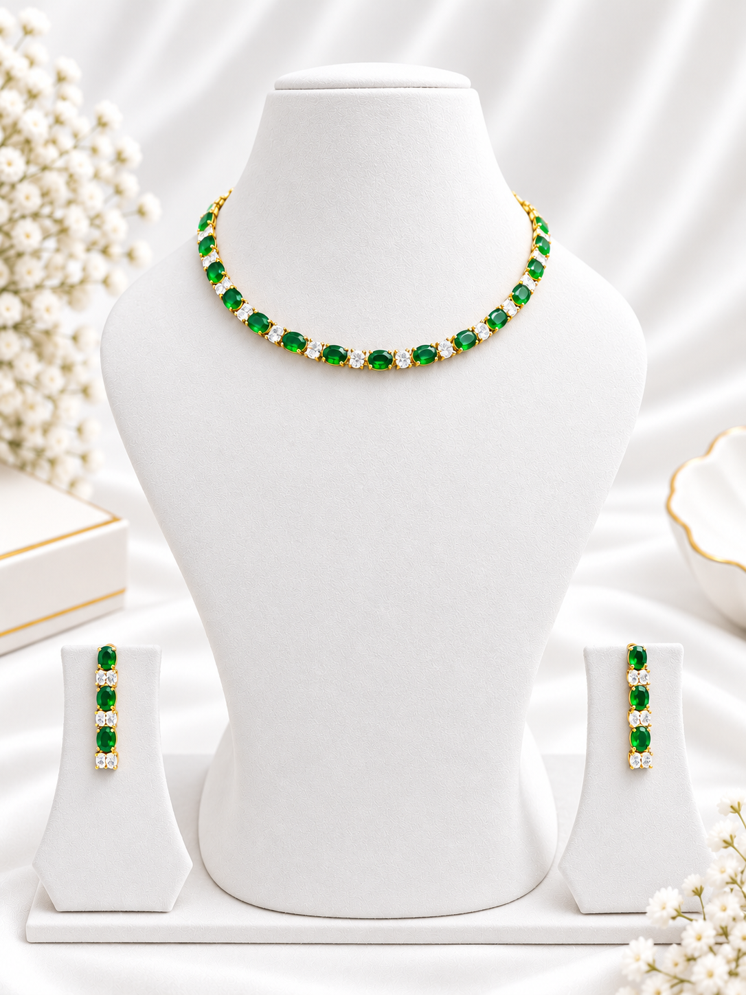 Elegant Green Emerald Necklace & Earrings Jewellery Set for Women