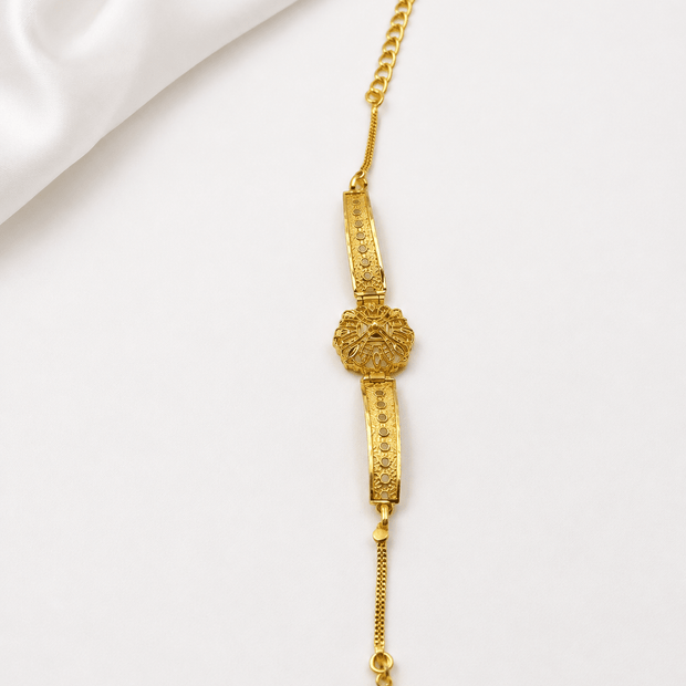 Bhavmayi Floral Elegance Gold Bracelet - bhavmayi