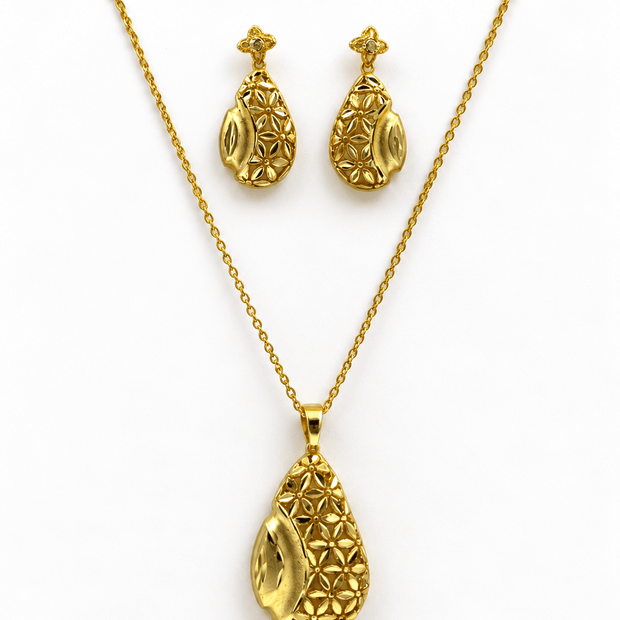 Bhavmayi Floral Filigree Teardrop Pendant Necklace & Earrings Set - bhavmayi