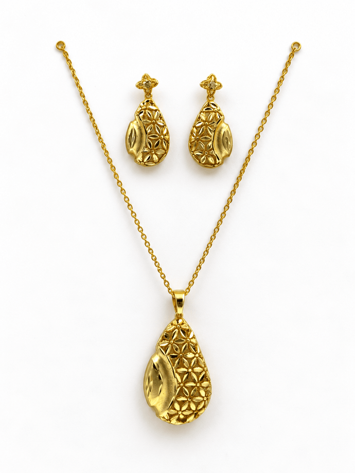 Bhavmayi Floral Filigree Teardrop Pendant Necklace & Earrings Set - bhavmayi