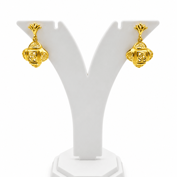 Bhavmayi Gold-Tone Floral Geometric Necklace & Earring Set - bhavmayi